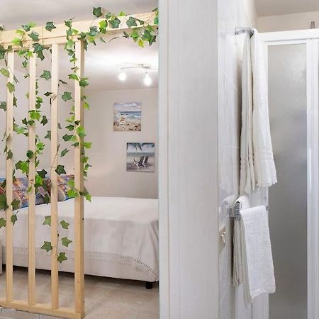Casa Della Nonna Teresa Lejlighed Bordighera Eksteriør billede