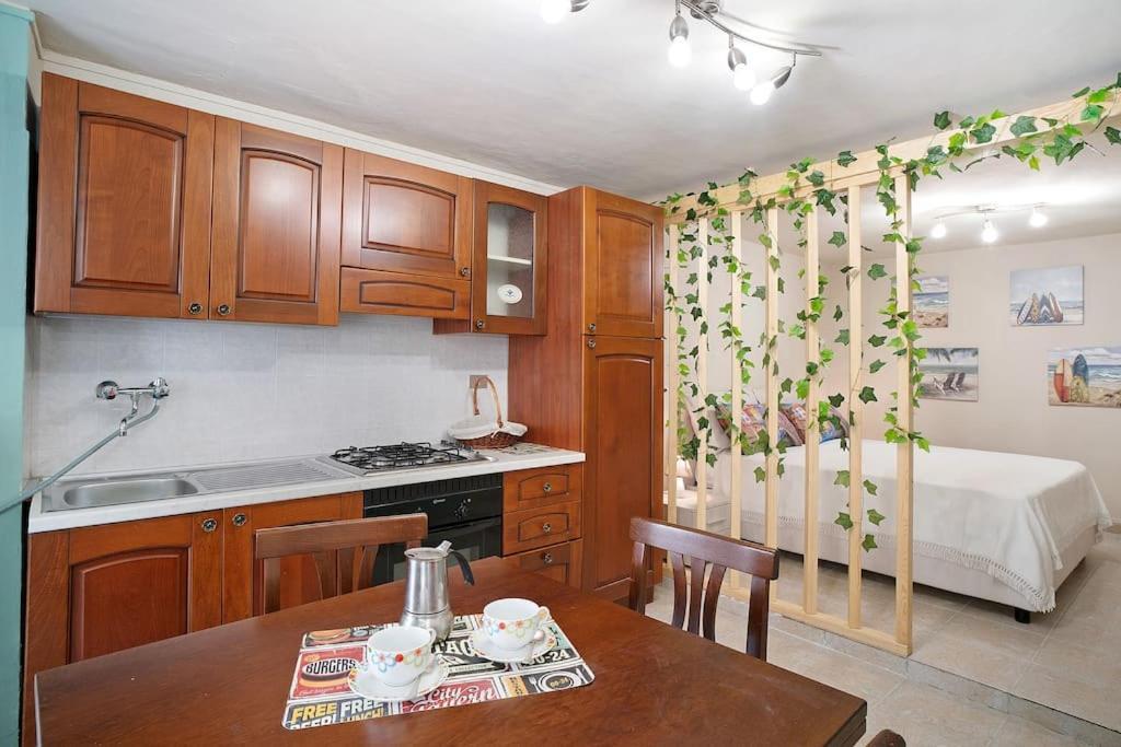 Casa Della Nonna Teresa Lejlighed Bordighera Eksteriør billede
